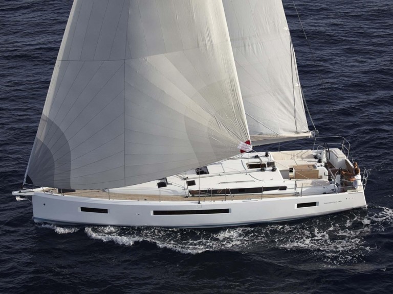 Louez un Jeanneau Sun Odyssey 490 à Nikiána