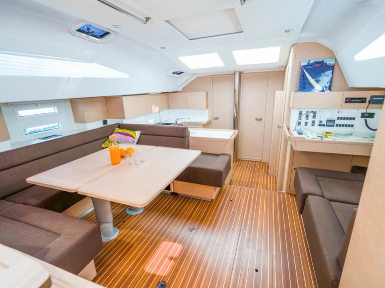 Louer Voilier avec ou sans skipper Elan à Biograd na Moru