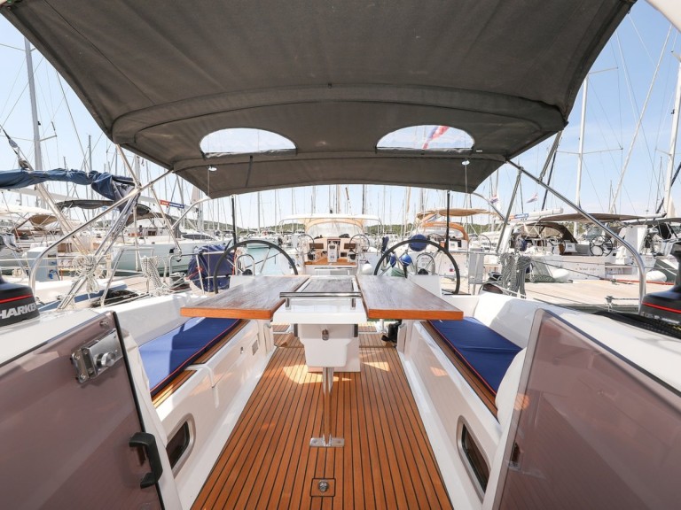 Louer Voilier avec ou sans skipper Bénéteau à Biograd na Moru