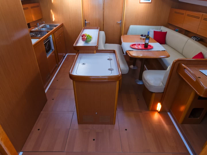 Location Voilier à Álimos - Bénéteau Cyclades 50.5