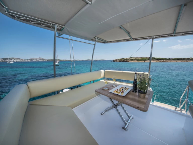 Location Catamaran à Álimos - Nautitech Nautitech 46 Fly