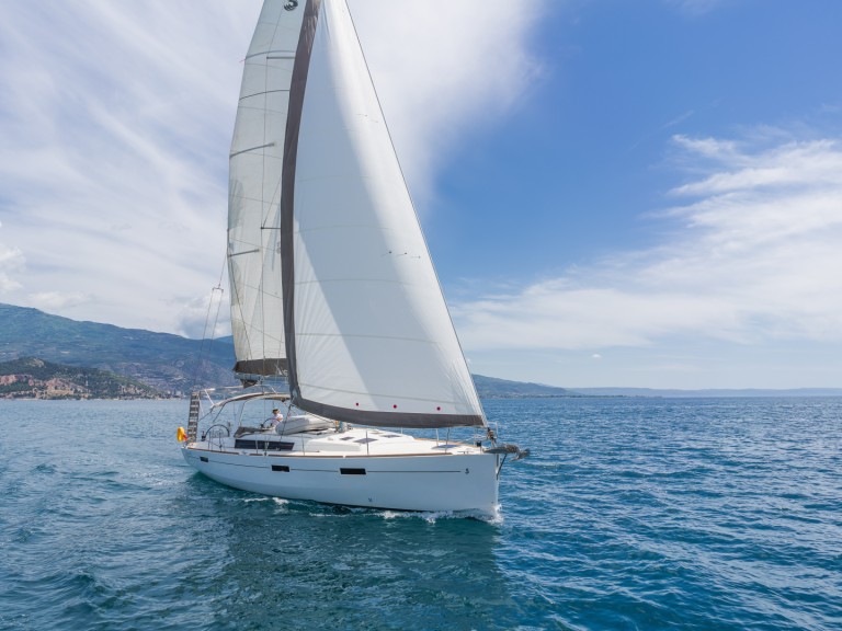 Location Voilier à Rhodes (Ville) - Bénéteau Oceanis 45