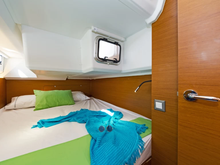 Location Voilier à Rhodes (Ville) - Jeanneau Sun Odyssey 440