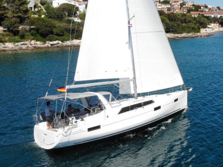 Location bateau Pula pas cher Oceanis 41.1