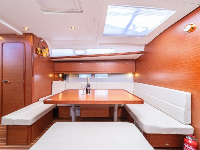 Louer Voilier avec ou sans skipper Dufour à Primošten