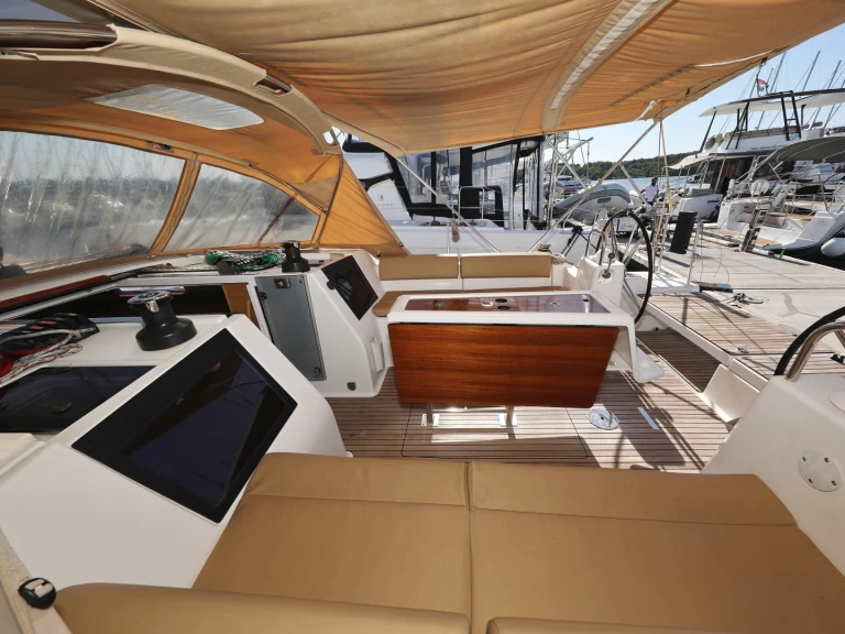 Location bateau Dufour Dufour 460 Grand Large à Sibenik sur Samboat