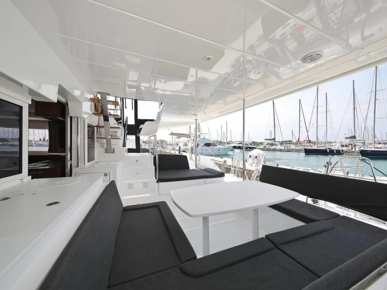 Louez un Lagoon Lagoon 450 Sport Top à Biograd na Moru