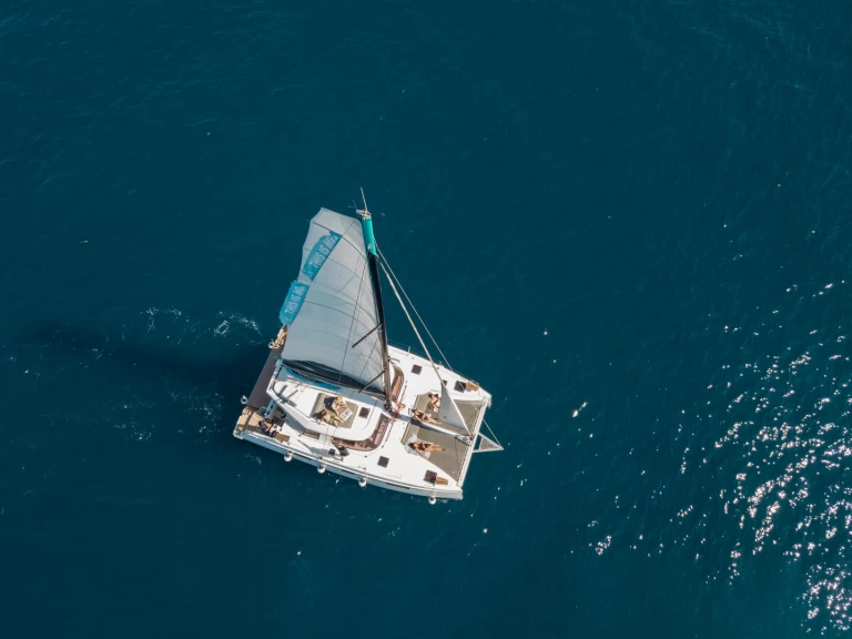 Nautitech 42 a louer à Barcelone