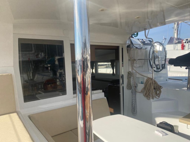 Lagoon Lagoon 40 a louer à Salerne