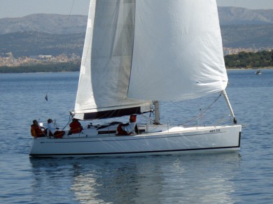 Sailboat for rent Mandalina Marina at the best price