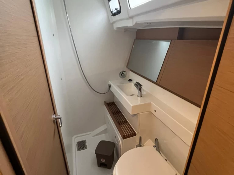 Location Voilier Jeanneau avec permis