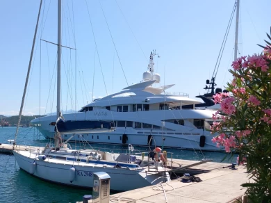 Ein Cantiere Del Pardo Grand Soleil 40 mieten in La Spezia