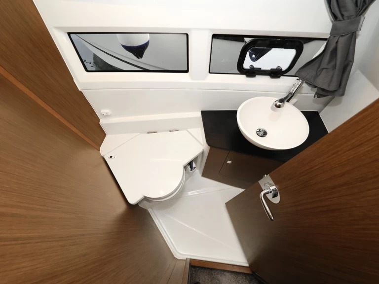 Bateau à moteur à louer à Biograd na Moru au meilleur prix