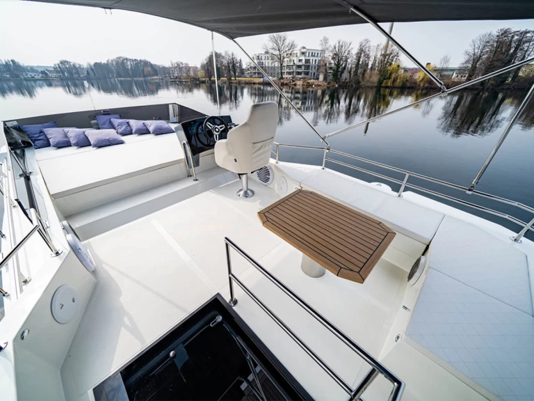 Louer Yacht avec ou sans skipper Cobra Yachts à Tribunj