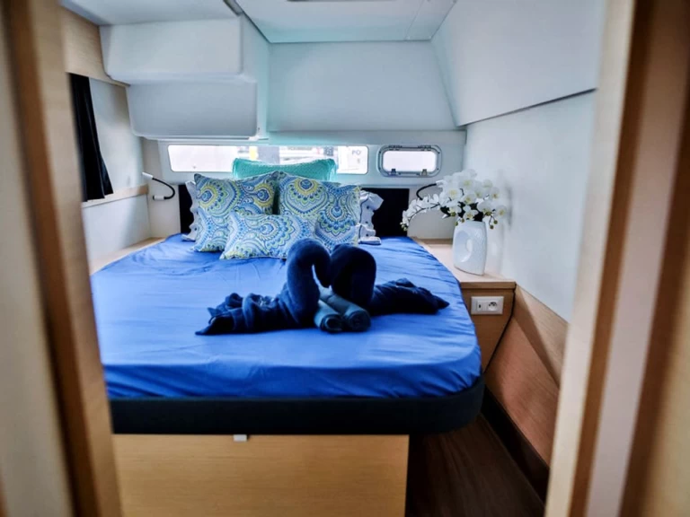 Location Catamaran Fountaine Pajot avec permis