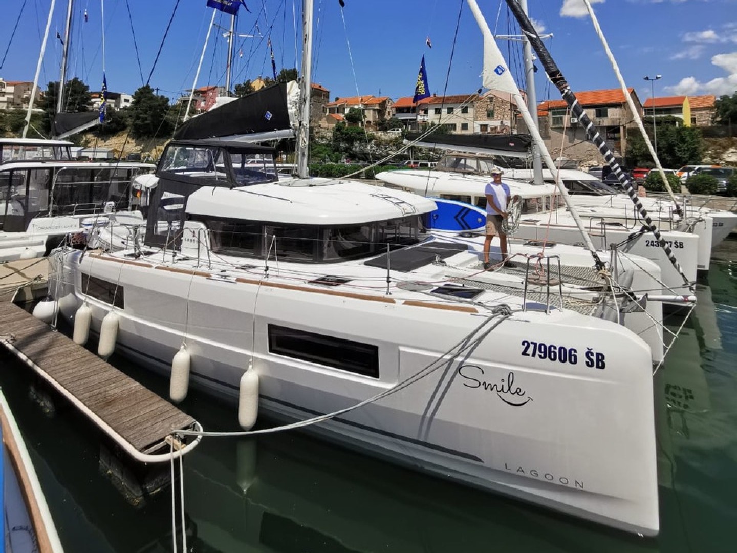 Lagoon 40 SMILE eco solar catamaran charter in Šibenik, Croatia