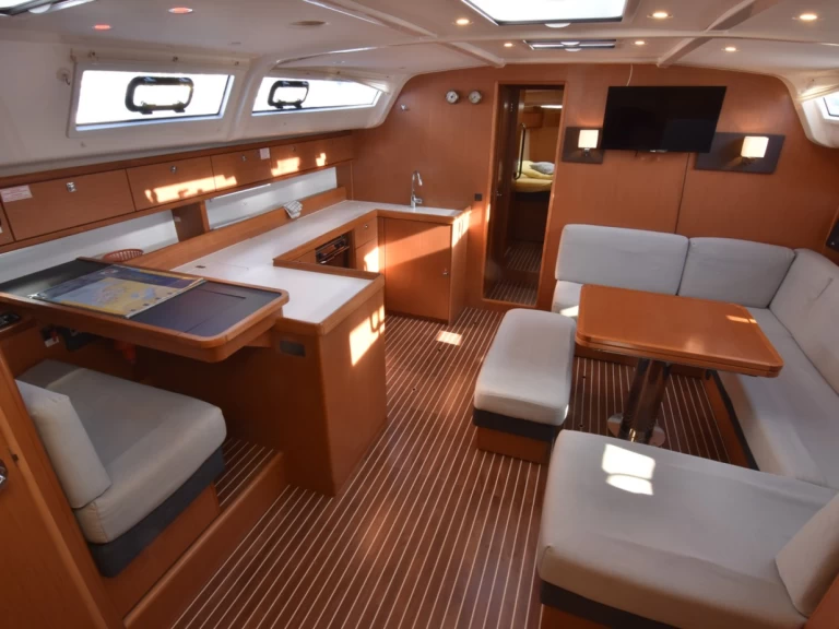 Louer Voilier avec ou sans skipper Bavaria à Punat