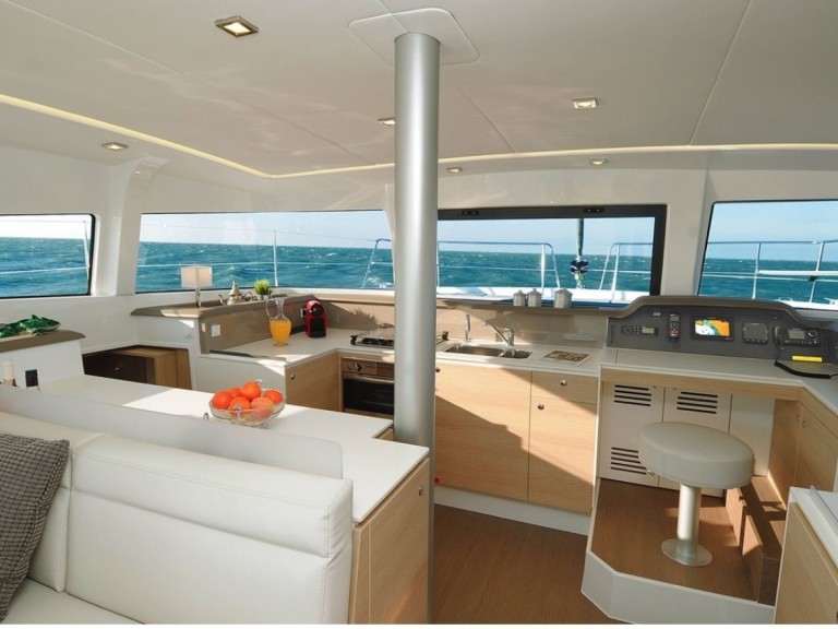 Catamaran à louer à Nouméa au meilleur prix