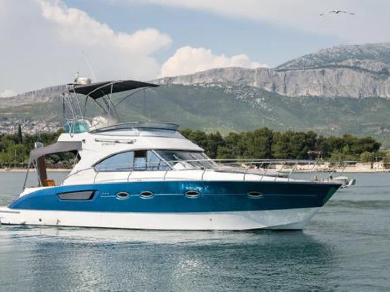 Location Bateau à moteur Bénéteau avec permis