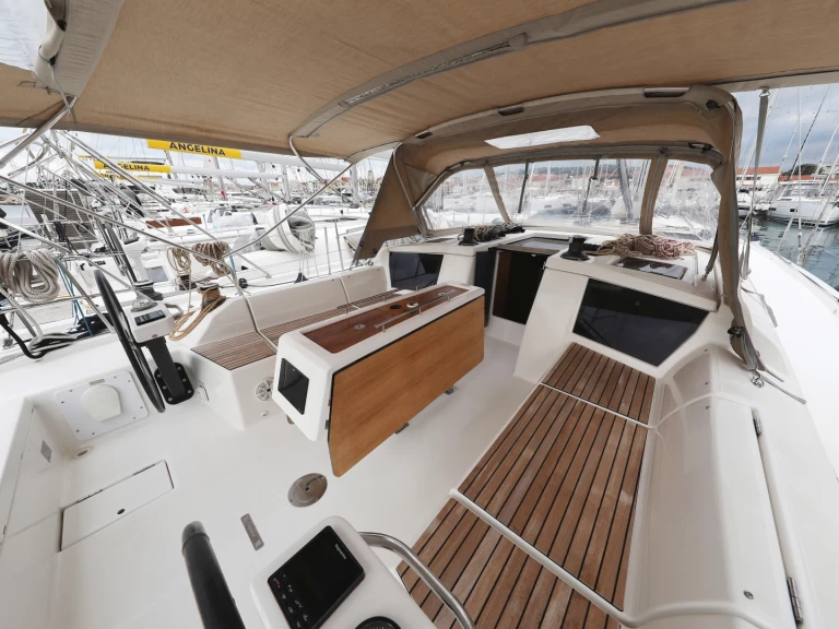 Dufour Dufour 430 Grand Large a louer à Sibenik