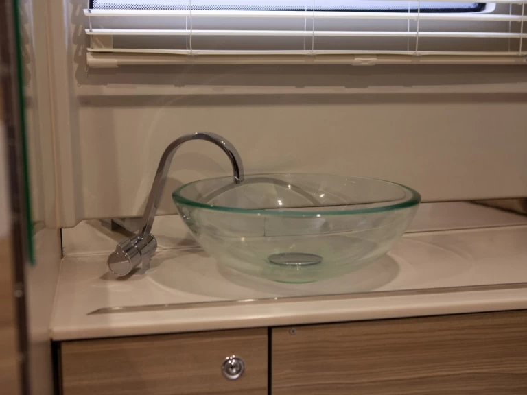 Louer Bateau à moteur avec ou sans skipper Saxdor à Hydra