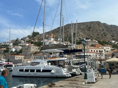 Yacht charter Alimos Marina cheap Bali 4.6