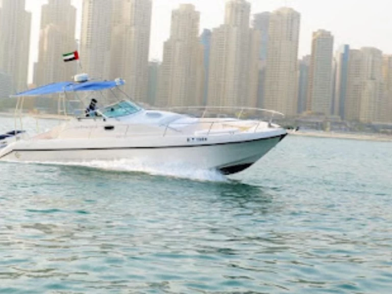 Location bateau Gulf Craft - Majesty Yachts Majesty 33ft à Dubai Marina sur Samboat