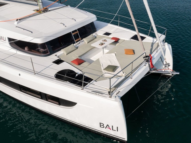Catamaran à louer à Lefkáda au meilleur prix