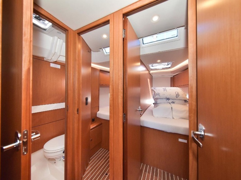 Location bateau Bavaria Cruiser 45 à Sukošan sur Samboat