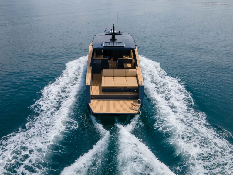 Colnago 38 Cabin a louer à Split