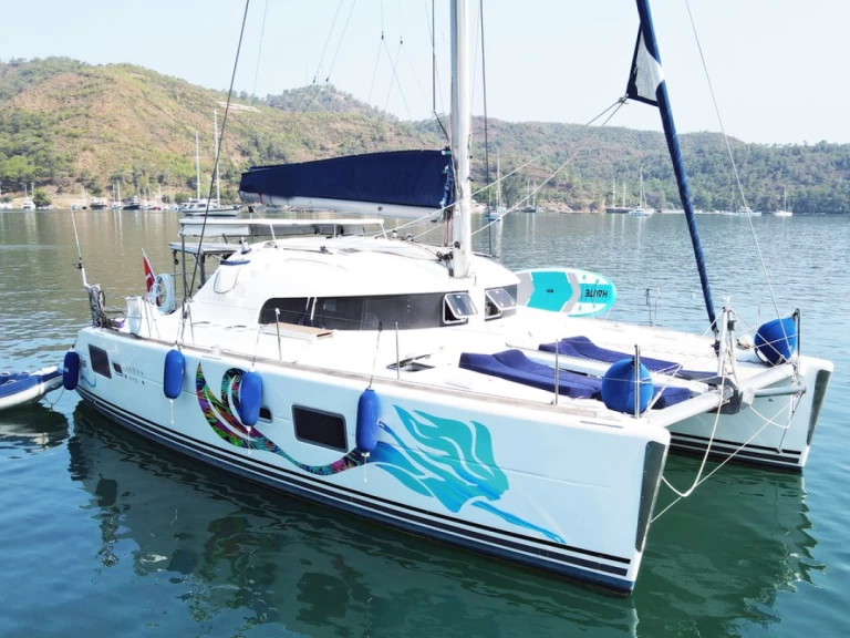 Catamaran à louer à Fethiye au meilleur prix