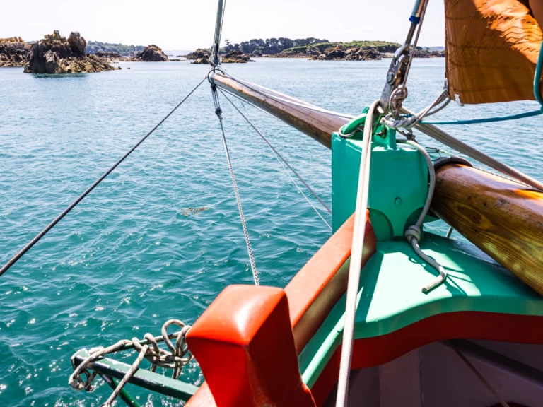 Louez un Voilier du Patrimoine Dundée thonier à Paimpol