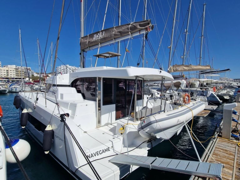 Location bateau Sant Antoni de Portmany pas cher Bali Catspace Voile