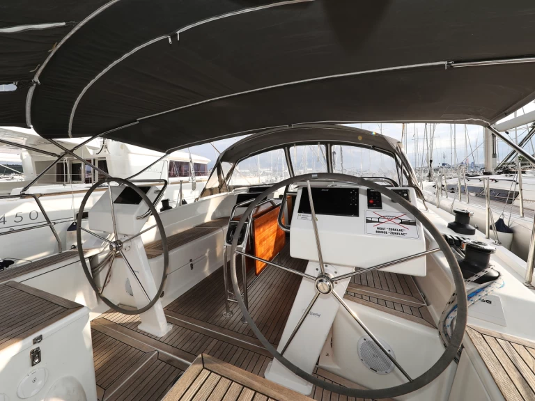 Location bateau Sukošan pas cher Hanse 455