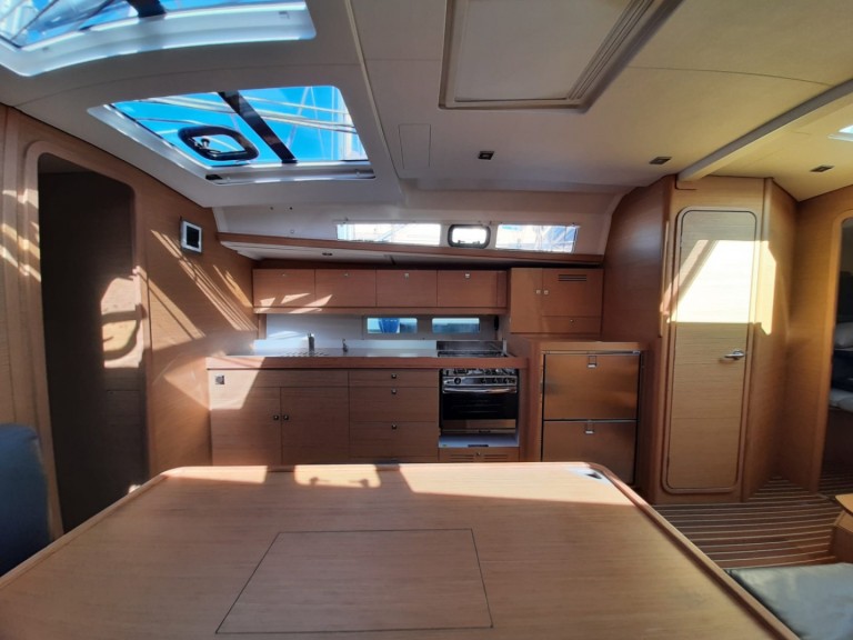 Louez un Dufour Dufour 460 Grand Large à Furnari