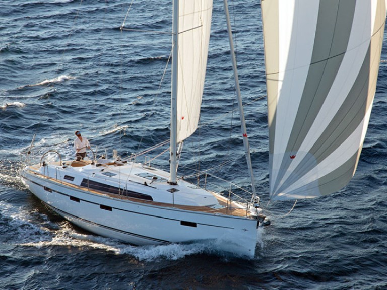 Louez un Bavaria Cruiser 41 à Lefkáda