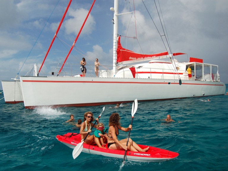 Location Catamaran Dream 82 avec permis