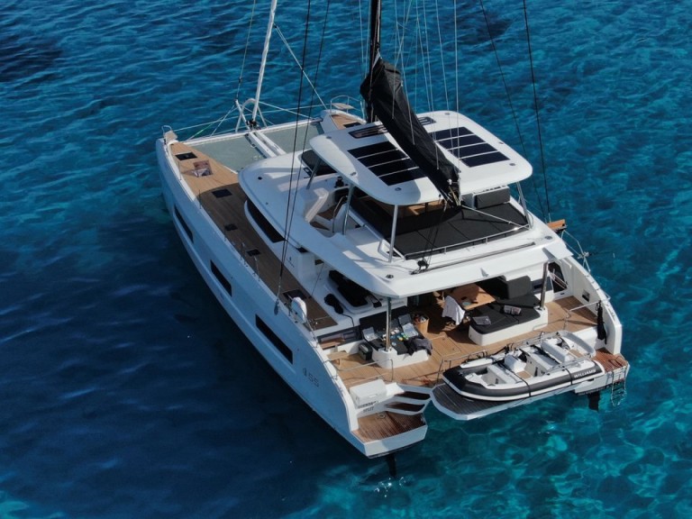 Louez un Lagoon Lagoon 55 à Kaštela