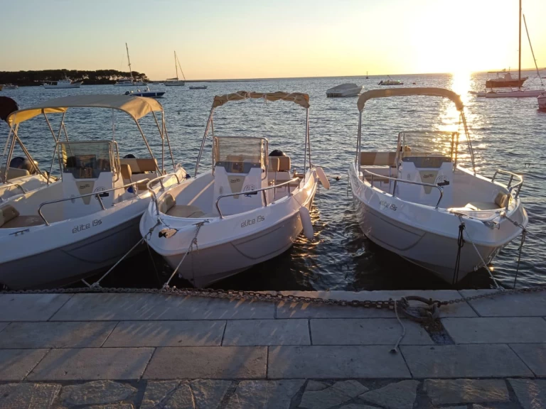 Location à Porto Cesareo - Salento marine Elite 19 sur SamBoat