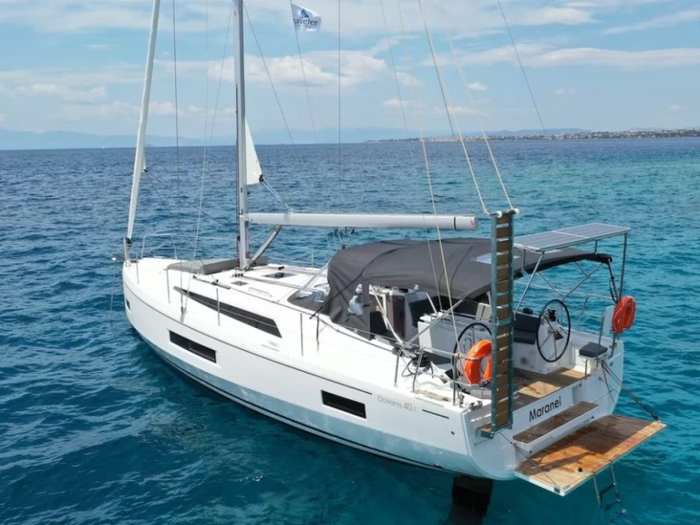 Location bateau Bénéteau Oceanis 40.1 - Beneteau - First Line à Ribishi sur Samboat