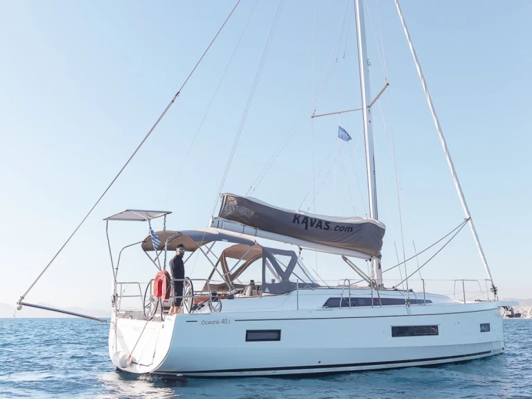 Louer Voilier avec ou sans skipper Bénéteau à Ribishi