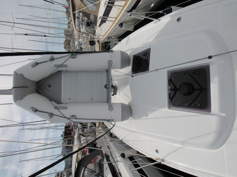 Location à Biograd na Moru - Jeanneau Sun Odyssey 380 sur SamBoat