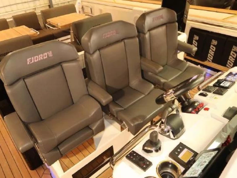 Location à Portals Nous - Fjord Fjord 42 Open sur SamBoat