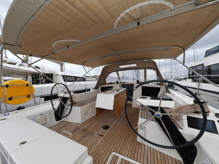 Louer Voilier avec ou sans skipper Dufour à Sibenik