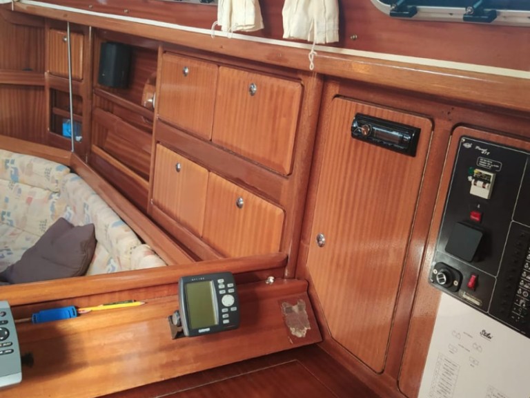 Louez un Bavaria Bavaria 42 à Lefkáda