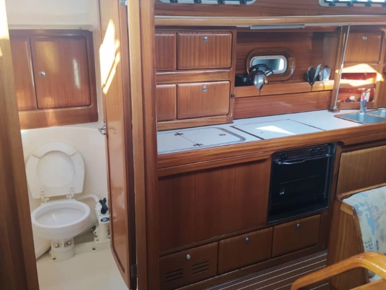 Location bateau Lefkáda pas cher Bavaria 42
