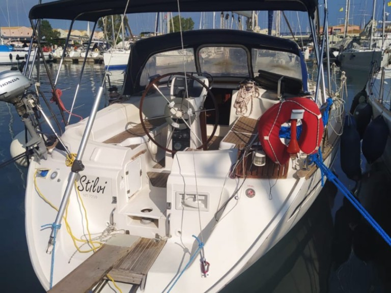 Location bateau Lefkáda pas cher Bavaria 42