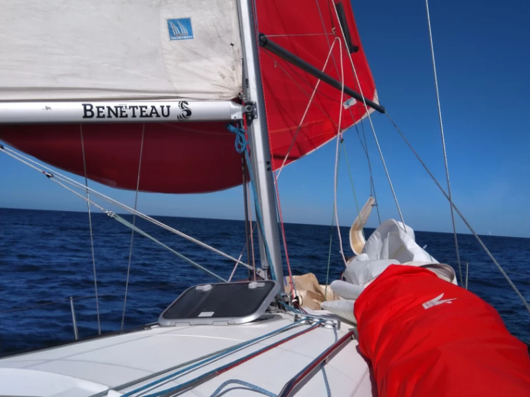 Location bateau Bénéteau First 31.7 à Lorient sur Samboat