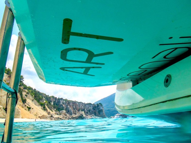 Louer Voilier avec ou sans skipper Jeanneau à Lefkáda