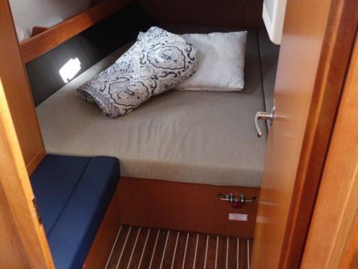 Bavaria Cruiser 41 a louer à Olbia